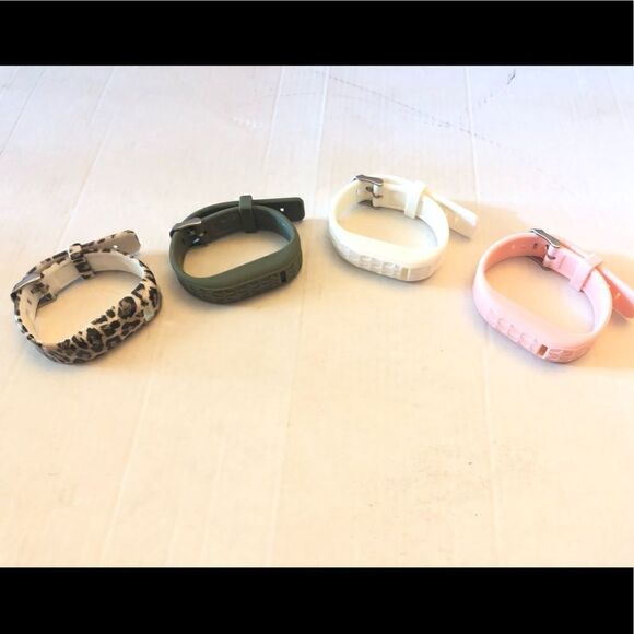 Fitbit Replacement Band Bundle Set - Picture 1 of 6
